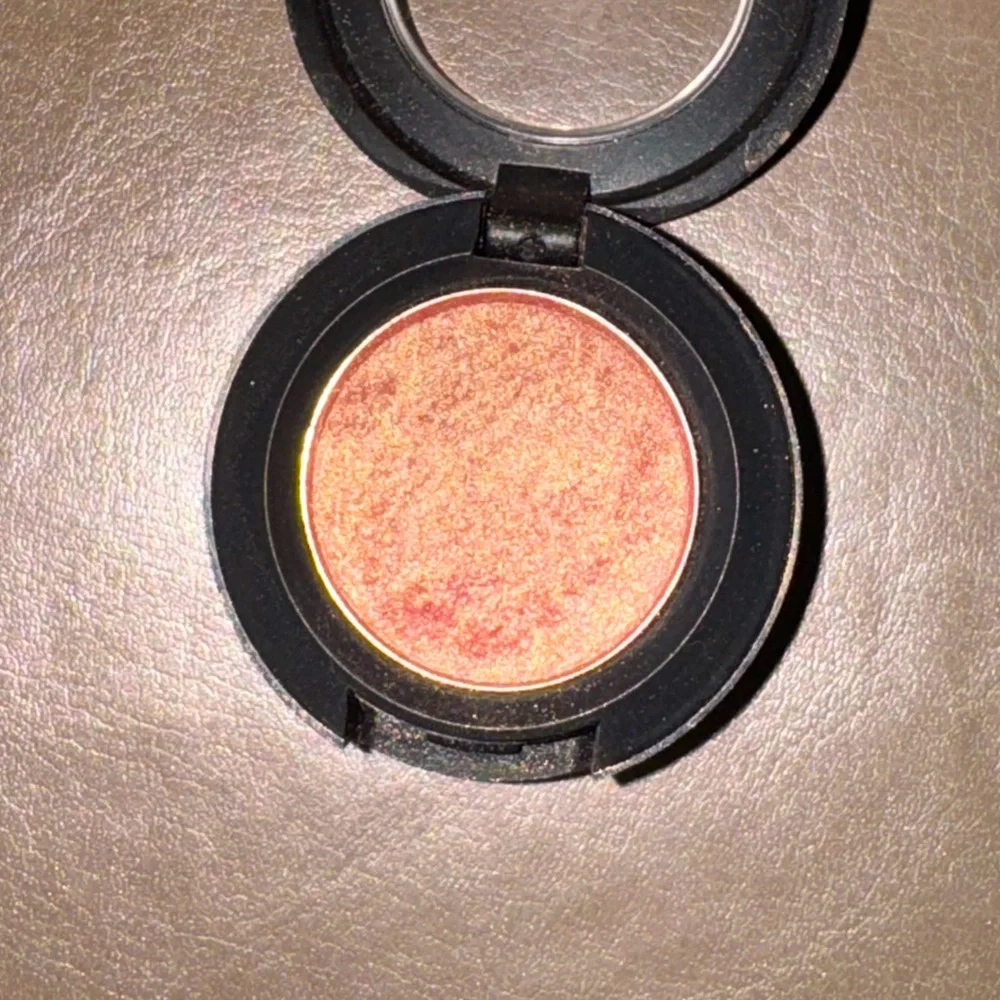 Mac Say yeah eyeshadow